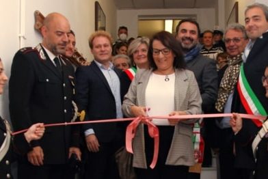 A Moncalieri una “stanza rosa” diventa il rifugio per le donne vittime di violenza