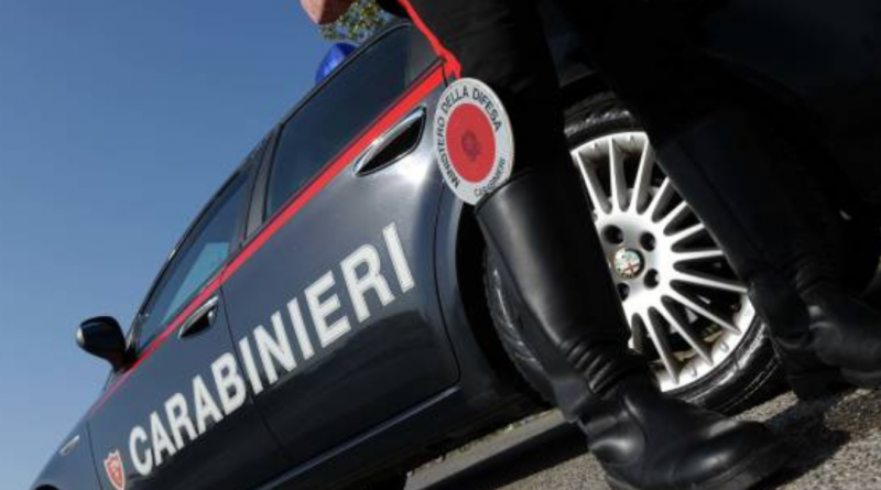 Raid vandalico a Moncalieri, danneggia otto auto in sosta, arrestato dalla polizia Raid vandalico a Moncalieri, danneggia otto auto in sosta, arrestato dalla polizia